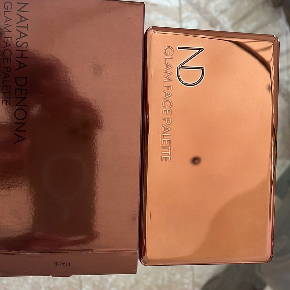 Natasha Denona glam face  palette